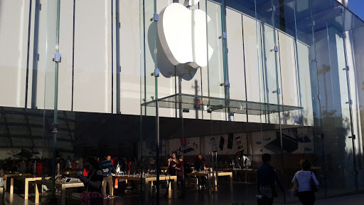 Apple Third Street Promenade image