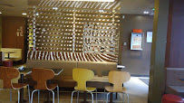 Atmosphère du Restauration rapide McDonald's Poitiers Beaulieu - n°19