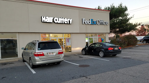 Print Shop «FedEx Office Print & Ship Center», reviews and photos, 1 Oak St #5, Westborough, MA 01581, USA