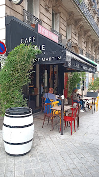 Atmosphère du Restaurant Le Petit Saint Martin à Paris - n°11
