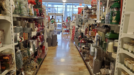 Department Store «HomeGoods», reviews and photos, 2731 N Elston Ave, Chicago, IL 60647, USA