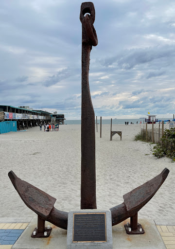 Fishing Pier «Cocoa Beach Pier», reviews and photos, 401 Meade Ave, Cocoa Beach, FL 32931, USA