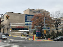 Montefiore Medical Center Wakefield Campus - Photo 2 - Car repair in Bronx, NY, Bronx