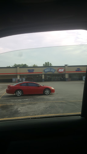 Grocery Store «Price Less IGA», reviews and photos, 1770 Mooresville Hwy, Lewisburg, TN 37091, USA