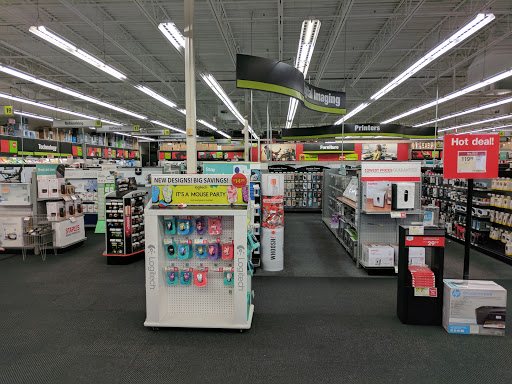 Office Supply Store «Staples», reviews and photos, 1009 I-30 Frontage Rd, Rockwall, TX 75087, USA