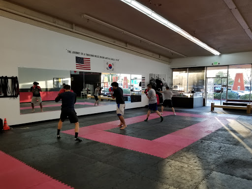 Health Club «World Gym», reviews and photos, 2340 East St, Tracy, CA 95376, USA