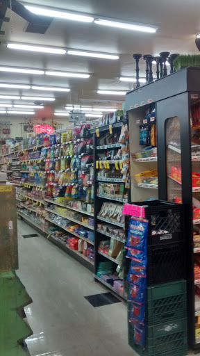 Grocery Store «Beaumont Market», reviews and photos, 4130 NE Fremont St, Portland, OR 97212, USA