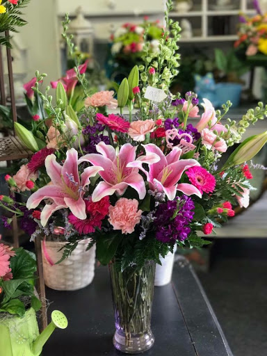 Florist «Petals To Please», reviews and photos, 5870 Broadway, Lancaster, NY 14086, USA