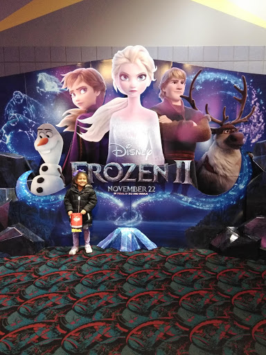 Movie Theater «MJR Waterford Digital Cinema 16», reviews and photos, 7501 Highland Rd, Waterford Twp, MI 48327, USA