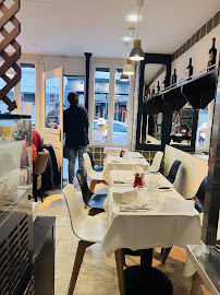 Atmosphère du Restaurant italien Gusto Italia Amélie à Paris - n°6