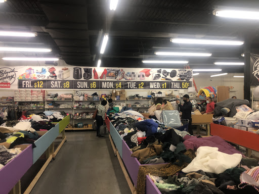 Black Friday daily deals Bin Store