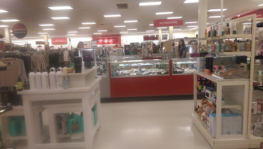 Department Store «T.J. Maxx», reviews and photos, 105 E Street Rd, Feasterville-Trevose, PA 19053, USA