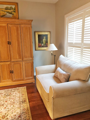 Furniture Store «Furniture Outlet», reviews and photos, 12 Sheridan Park Cir # D, Bluffton, SC 29910, USA