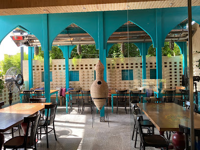 Meydoon Cafe - MM4G+4C5, Isfahan, Isfahan Province, Iran