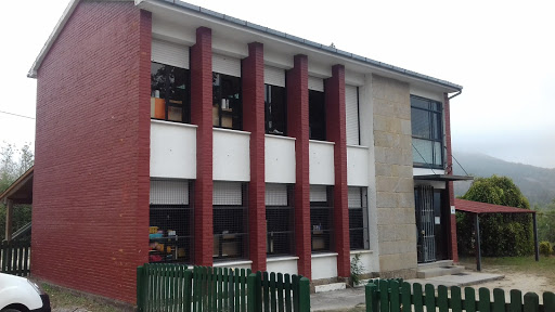 Colegio Infantil Francelos, Escuela en Francelos,Ourense