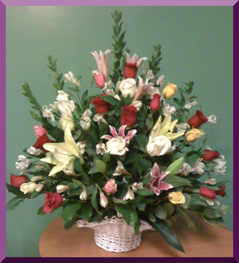 Florist «Cherryland Flowers», reviews and photos, 17 E Lewelling Blvd, San Lorenzo, CA 94580, USA