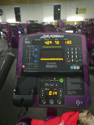 Gym «Planet Fitness», reviews and photos, 700 E Patchogue Yaphank Rd, Medford, NY 11763, USA