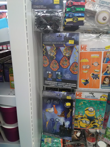 Variety Store «Five Below», reviews and photos, 5295 International Dr #660, Orlando, FL 32819, USA