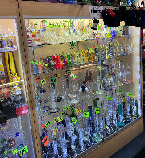 Tobacco Shop «Z & Z Tobacco Shop», reviews and photos, 14311 Newport Ave, Tustin, CA 92780, USA