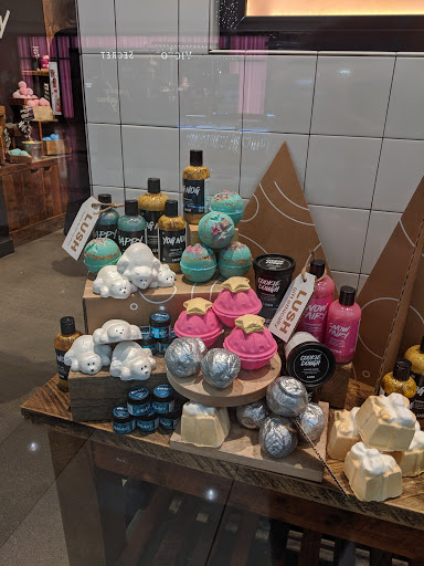 Cosmetics Store «Lush», reviews and photos, 3195 28th St SE, Kentwood, MI 49512, USA