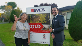 Isaac Jakobs | Homes Specialist | EVES Real Estate