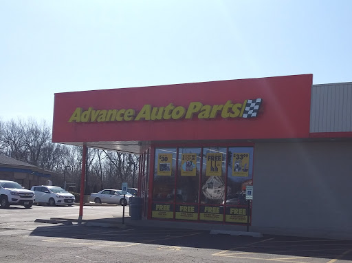 Auto Parts Store «Advance Auto Parts», reviews and photos, 1501 Irving Park Rd, Hanover Park, IL 60133, USA
