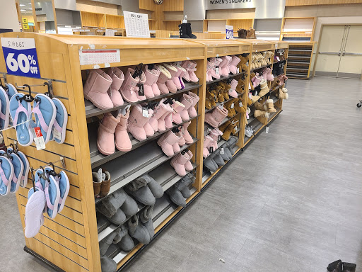 Department Store «Century 21 Department Store», reviews and photos, 61-35 Junction Blvd, Rego Park, NY 11374, USA