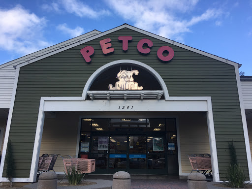 Pet Supply Store «Petco Animal Supplies», reviews and photos, 1341 W Covell Blvd b, Davis, CA 95616, USA