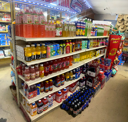 Grocery Store «Parkview Market», reviews and photos, 515 S Cardinal Ave, Stockton, CA 95215, USA