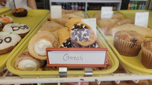 Donut Shop «Donut Palace», reviews and photos, 113 S Interstate Hwy 35, New Braunfels, TX 78130, USA