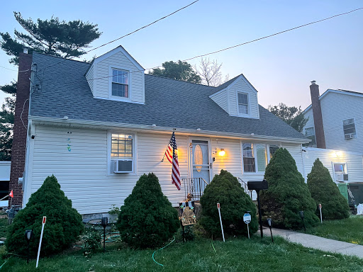 Roofing Contractor «Four Seasons Roofing Inc», reviews and photos, 90 Florida St, Farmingdale, NY 11735, USA