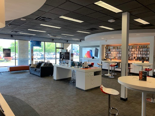 Cell Phone Store «AT&T», reviews and photos, 2148 S Pleasant Valley Rd, Winchester, VA 22602, USA