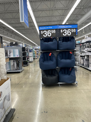 Discount Store «Walmart», reviews and photos, 1460 Golf Rd, Rolling Meadows, IL 60008, USA