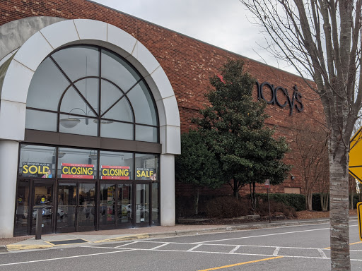 Shopping Mall «Hanes Mall», reviews and photos, 3320 Silas Creek Pkwy, Winston-Salem, NC 27103, USA