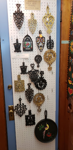 Tourist Attraction «Penna Dutch Gift Haus», reviews and photos, 93 Roadside Dr, Shartlesville, PA 19554, USA