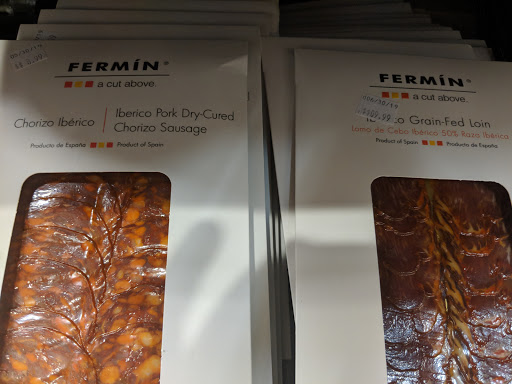 Grocery Store «Foodtown of Williamsburg», reviews and photos, 159 N 3rd St, Brooklyn, NY 11211, USA