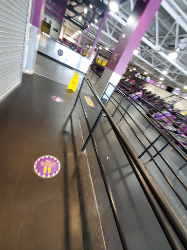 Gym «Planet Fitness», reviews and photos, 9500 S Western Ave A-01, Evergreen Park, IL 60805, USA