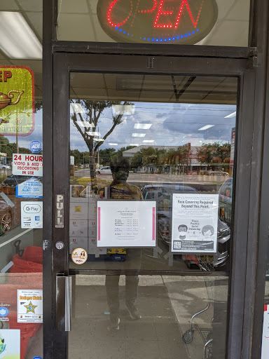 Grocery Store «Tampa Grocery», reviews and photos, 819 E Brandon Blvd, Brandon, FL 33511, USA