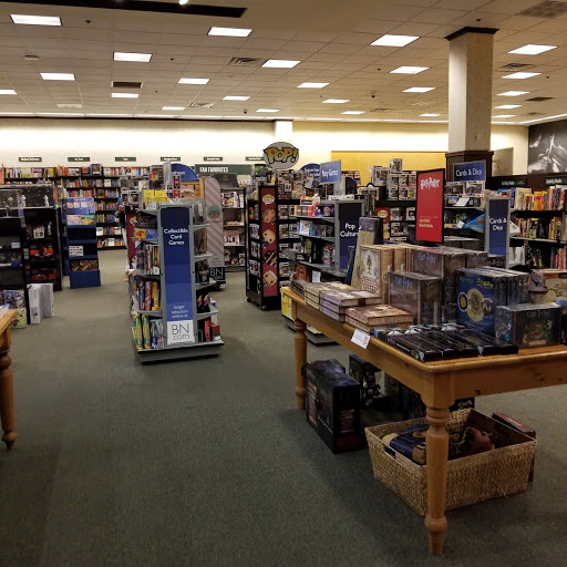 Book Store «Barnes & Noble», reviews and photos, 791 S Main St, Orange, CA 92868, USA