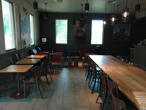 Coffee Shop «Starbucks», reviews and photos, 1101a Trimble Blvd, Fort Campbell, TN 42223, USA