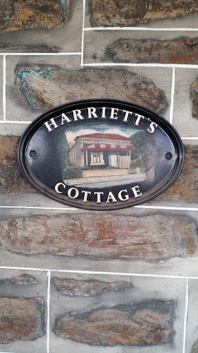 Harriett's Cottage Accommodation