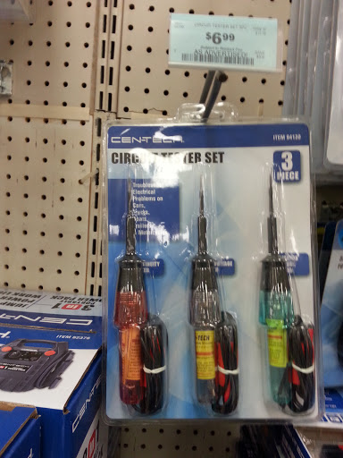 Hardware Store «Harbor Freight Tools», reviews and photos, 14250 Smoketown Rd, Woodbridge, VA 22192, USA