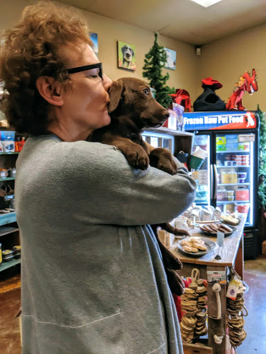 Pet Supply Store «Lucky Dog Outfitters», reviews and photos, 3411 6th Ave, Tacoma, WA 98406, USA