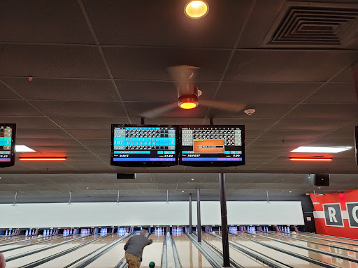 Bowling Alley «AMF Sayville Lanes», reviews and photos, 5660 Sunrise Hwy, Sayville, NY 11782, USA