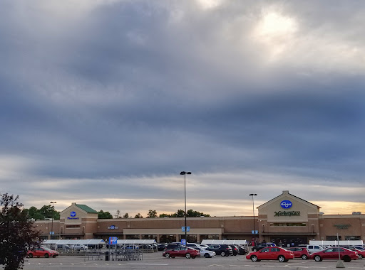 Grocery Store «Kroger Marketplace», reviews and photos, 1700 Declaration Dr, Independence, KY 41051, USA
