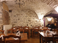 Atmosphère du Restaurant Le Chalet du Cervin à Besançon - n°8