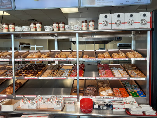Donut Shop «Shipley Do-Nuts», reviews and photos, 1500 W Hebron Pkwy #100, Carrollton, TX 75010, USA