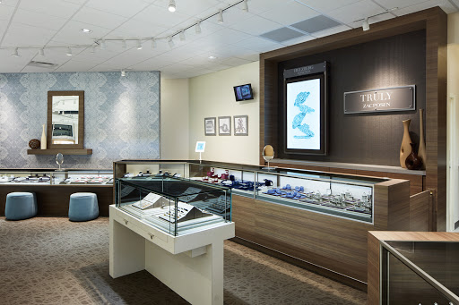 Jewelry Store «Helzberg Diamonds», reviews and photos, 2663 E Main St #500, Plainfield, IN 46168, USA