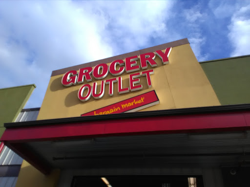 Grocery Store «Grocery Outlet Bargain Market», reviews and photos, 299 D St NE, Salem, OR 97301, USA