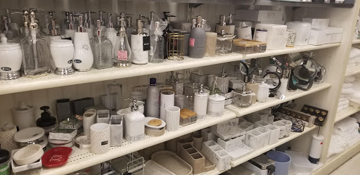 Department Store «Marshalls», reviews and photos, 2240 Bridgepointe Pkwy, San Mateo, CA 94404, USA